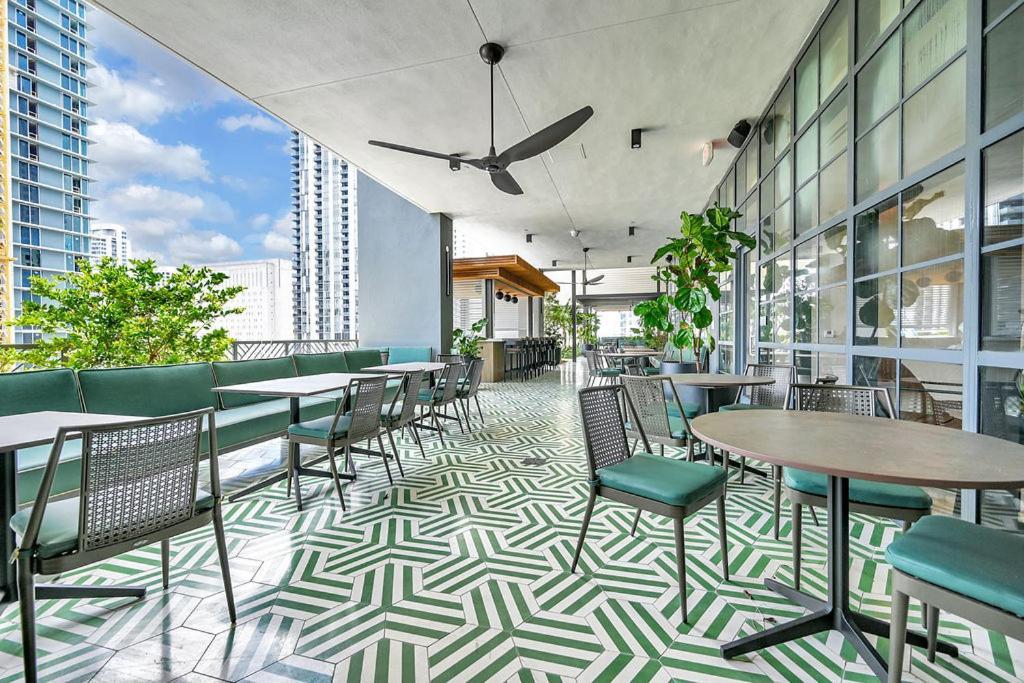 Luxury 1 Bedroom And Comfort Steps From The Kaysea Center & Port -daily Fee And Parking Not Included Apartamento Miami