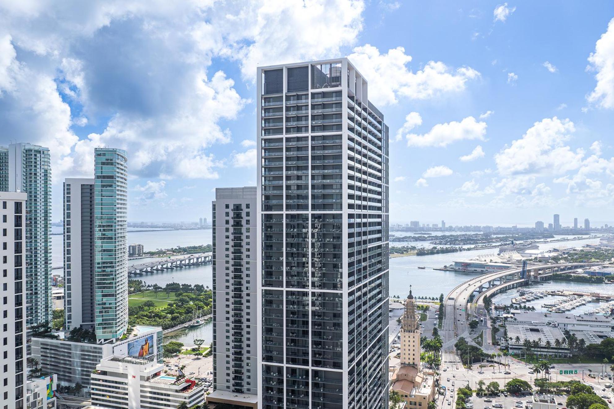 Apartamento Luxury 1 Bedroom And Comfort Steps From The Kaysea Center & Port -daily Fee And Parking Not Included *